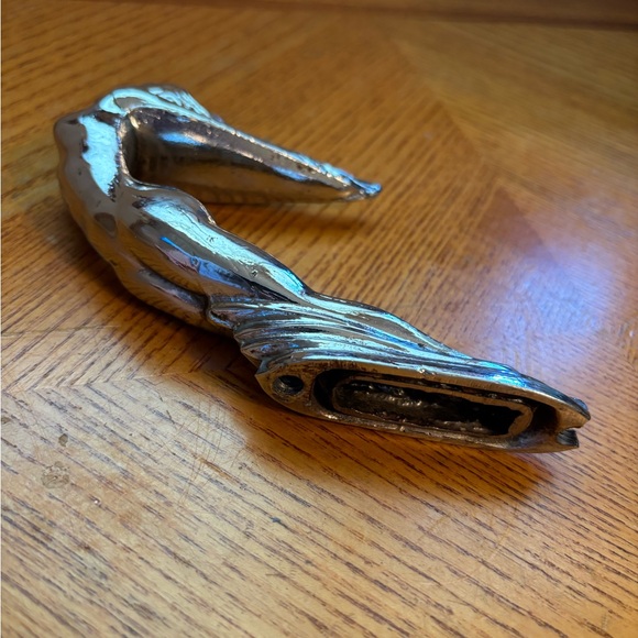 Flying Lady Hood Ornament - Picture 2 of 5